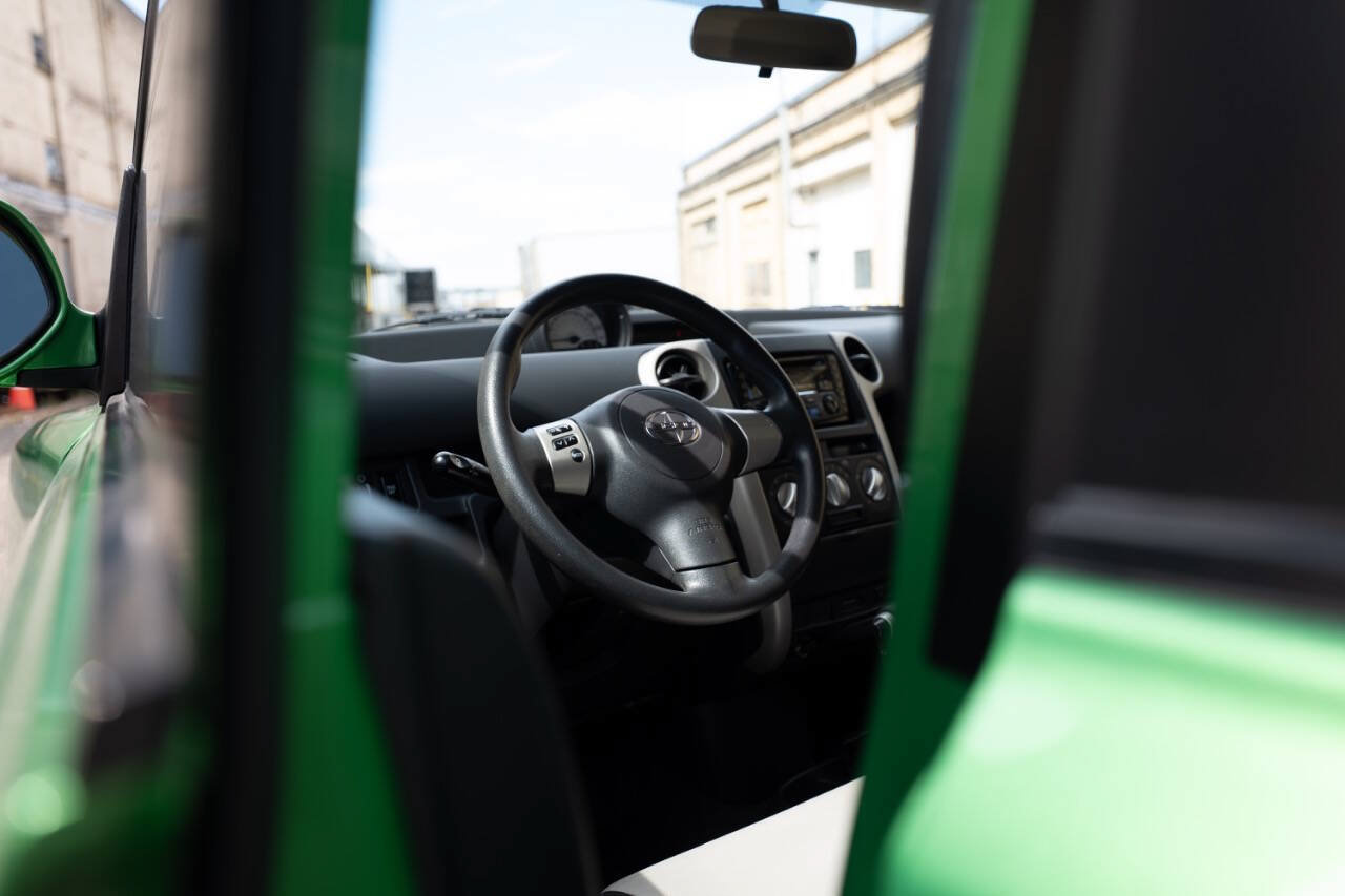 Used 2006 Scion xB FWD image 60