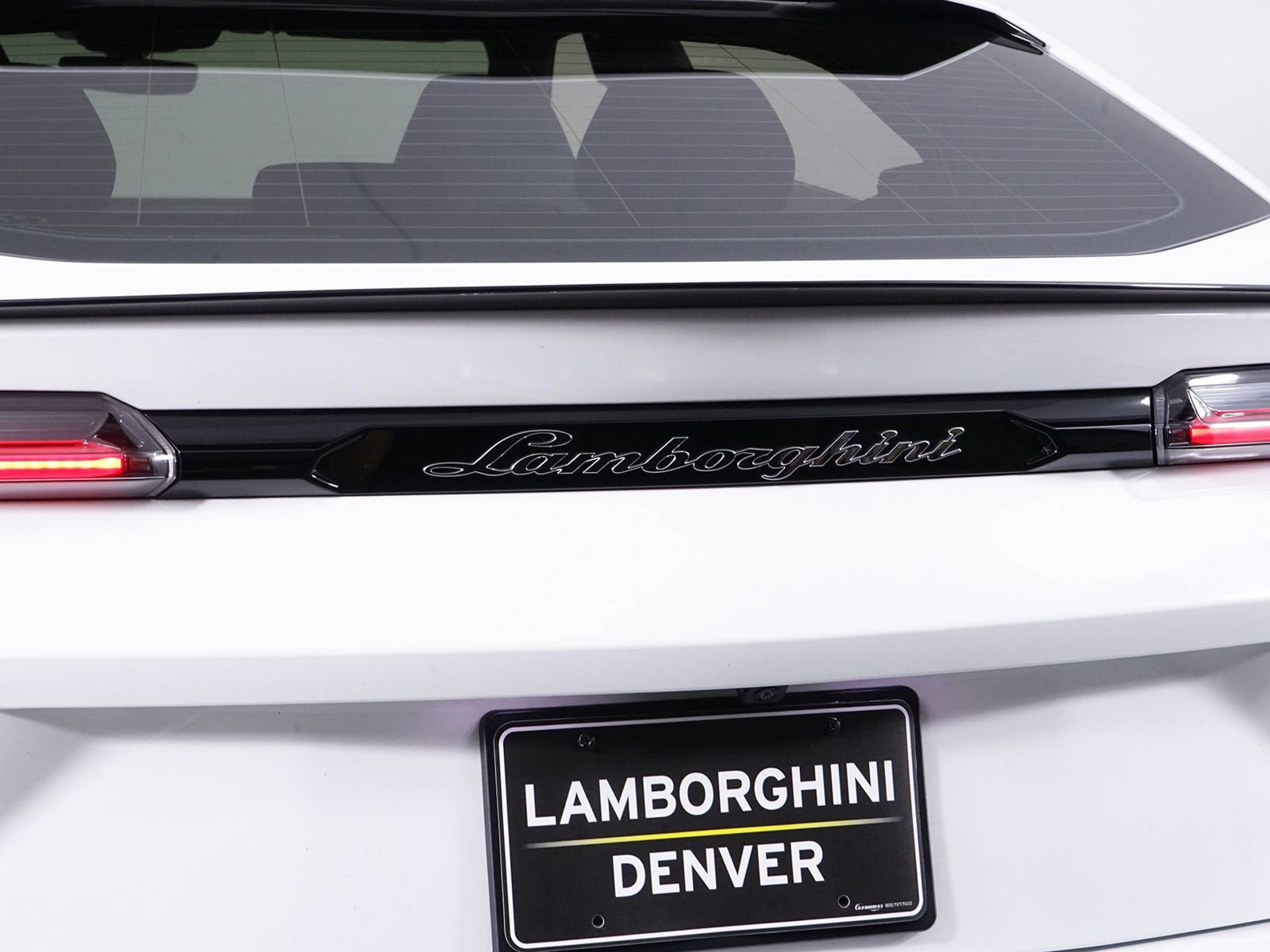 Used 2024 Lamborghini Urus S image 20