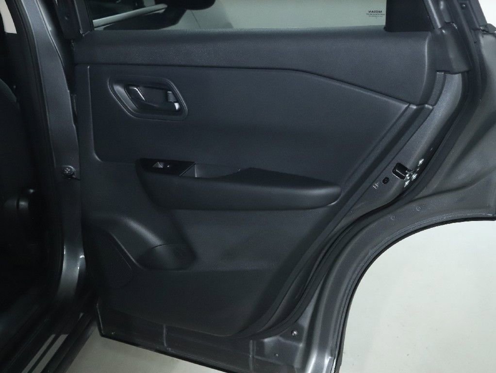 Certified 2026 Nissan Rogue S image 31