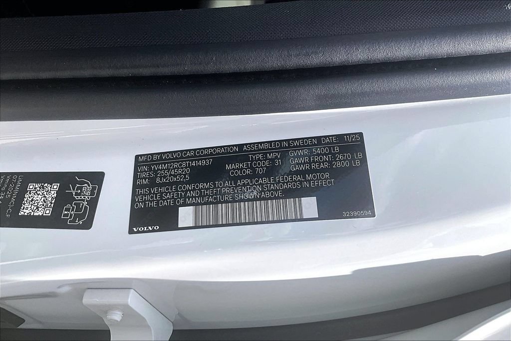 Certified 2026 Volvo XC60 B5 Plus AWD/4WD image 45