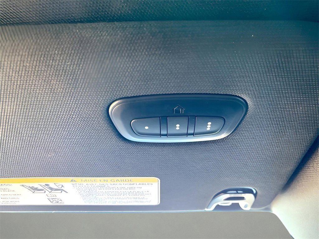 Used 2024 RAM 1500 Laramie image 40