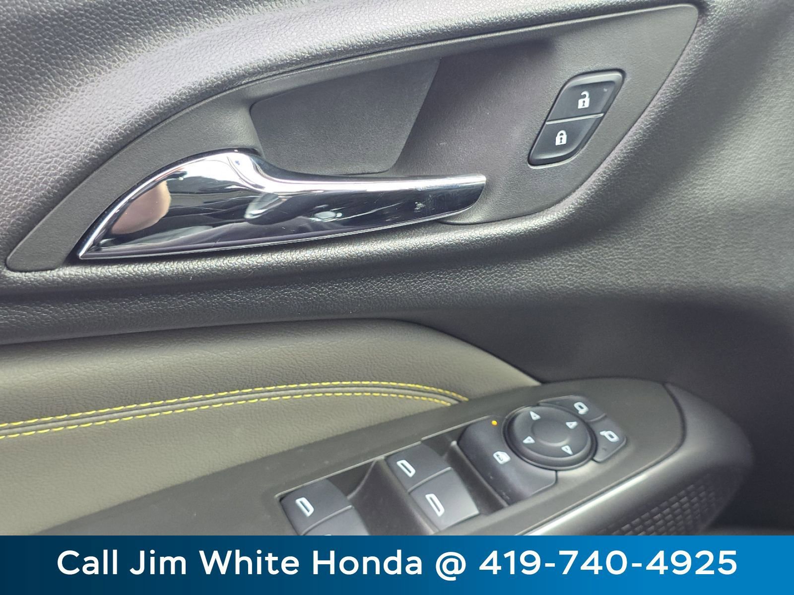 Used 2024 Chevrolet Trax ACTIV w/ Driver Confidence Package image 26