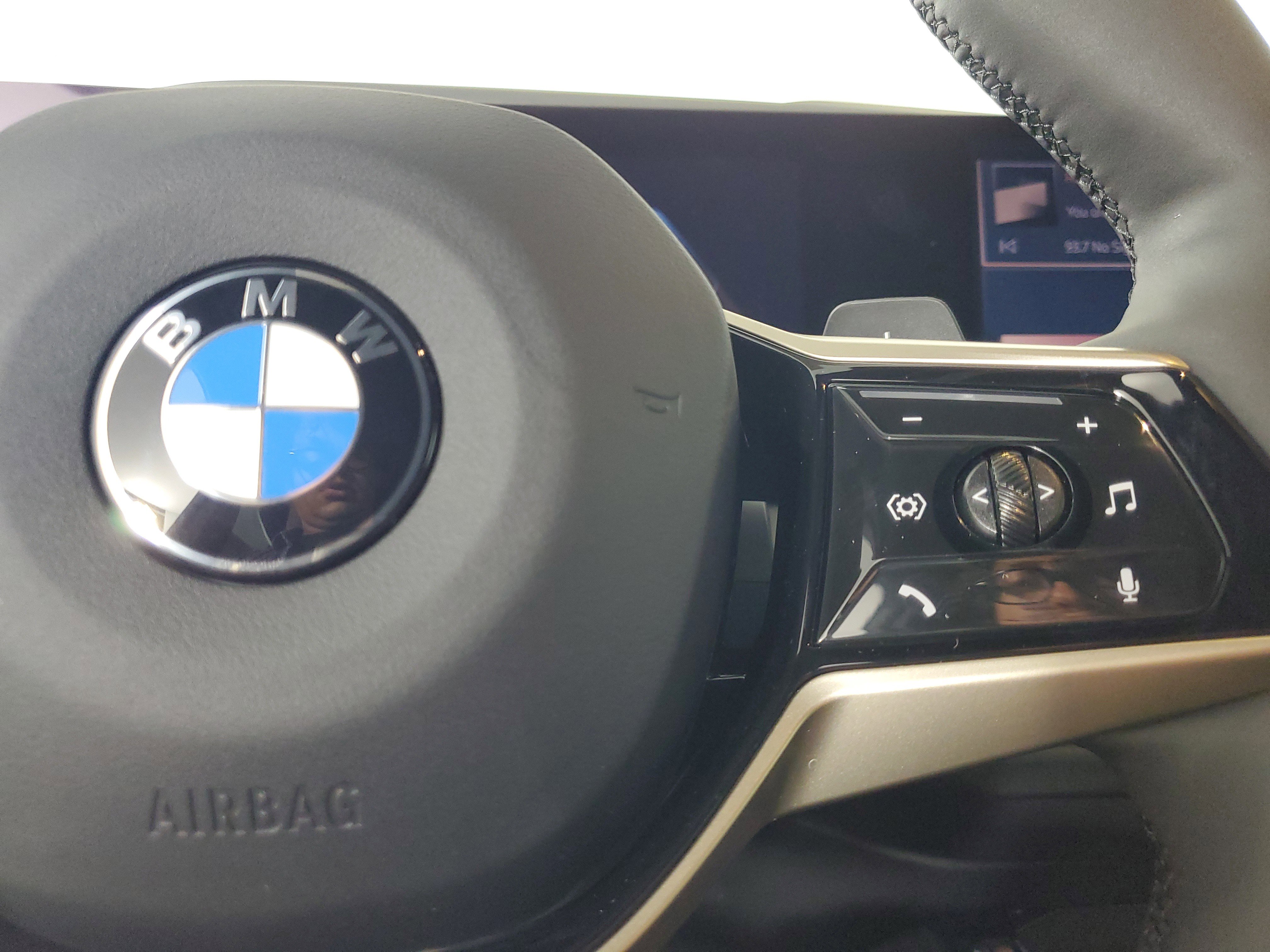 Certified 2025 BMW X3 xDrive30i image 14