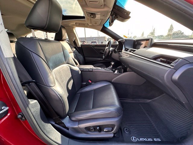 Used 2020 Lexus ES 350 w/ Premium Package FWD image 31