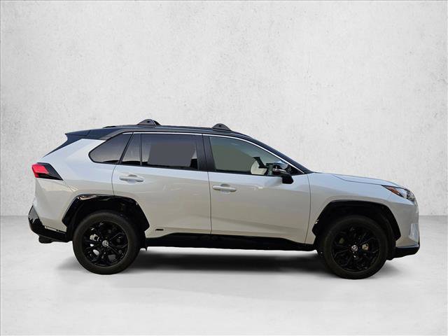 Used 2025 Toyota RAV4 XSE w/ Advanced Technology Package AWD/4WD image 4