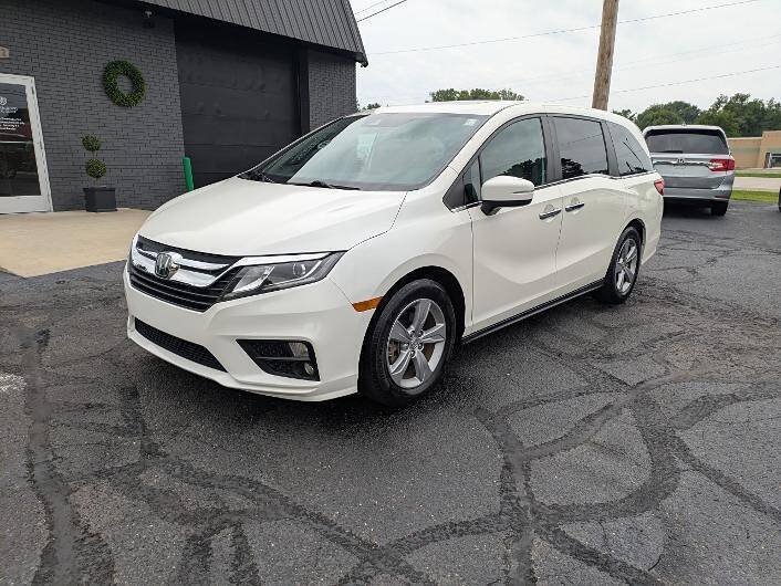 Used 2018 Honda Odyssey EX-L image 2