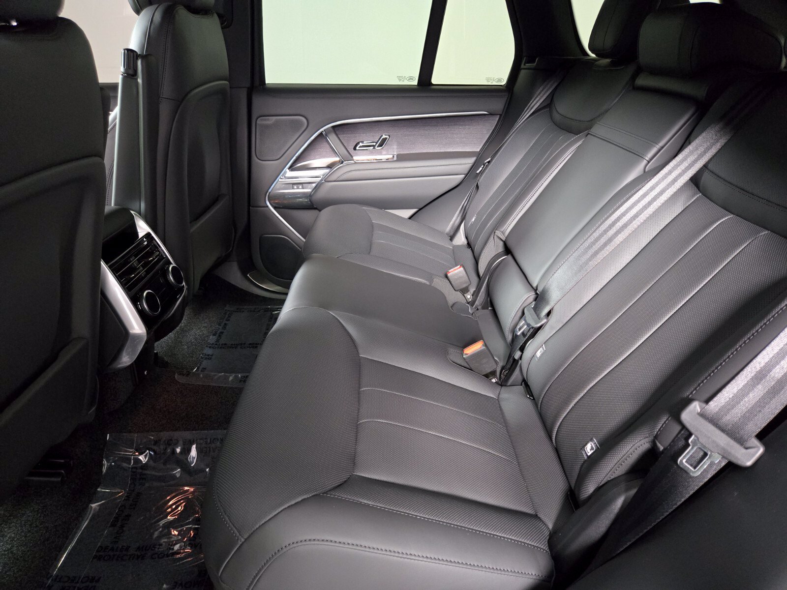 New 2026 Land Rover Range Rover SE AWD/4WD image 5