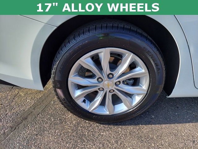 Certified 2024 Chevrolet Malibu LT image 11