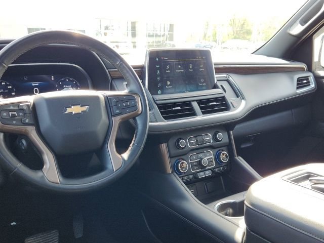 Used 2023 Chevrolet Tahoe High Country image 9