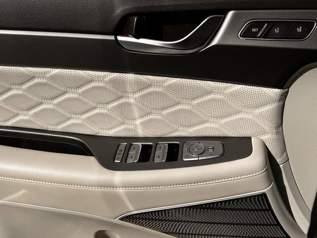 Used 2021 Hyundai Palisade Calligraphy image 28