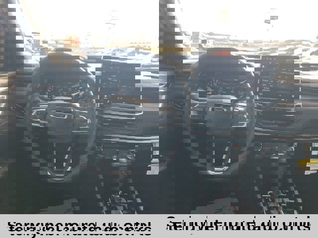 New 2026 Jeep Compass Latitude image 4