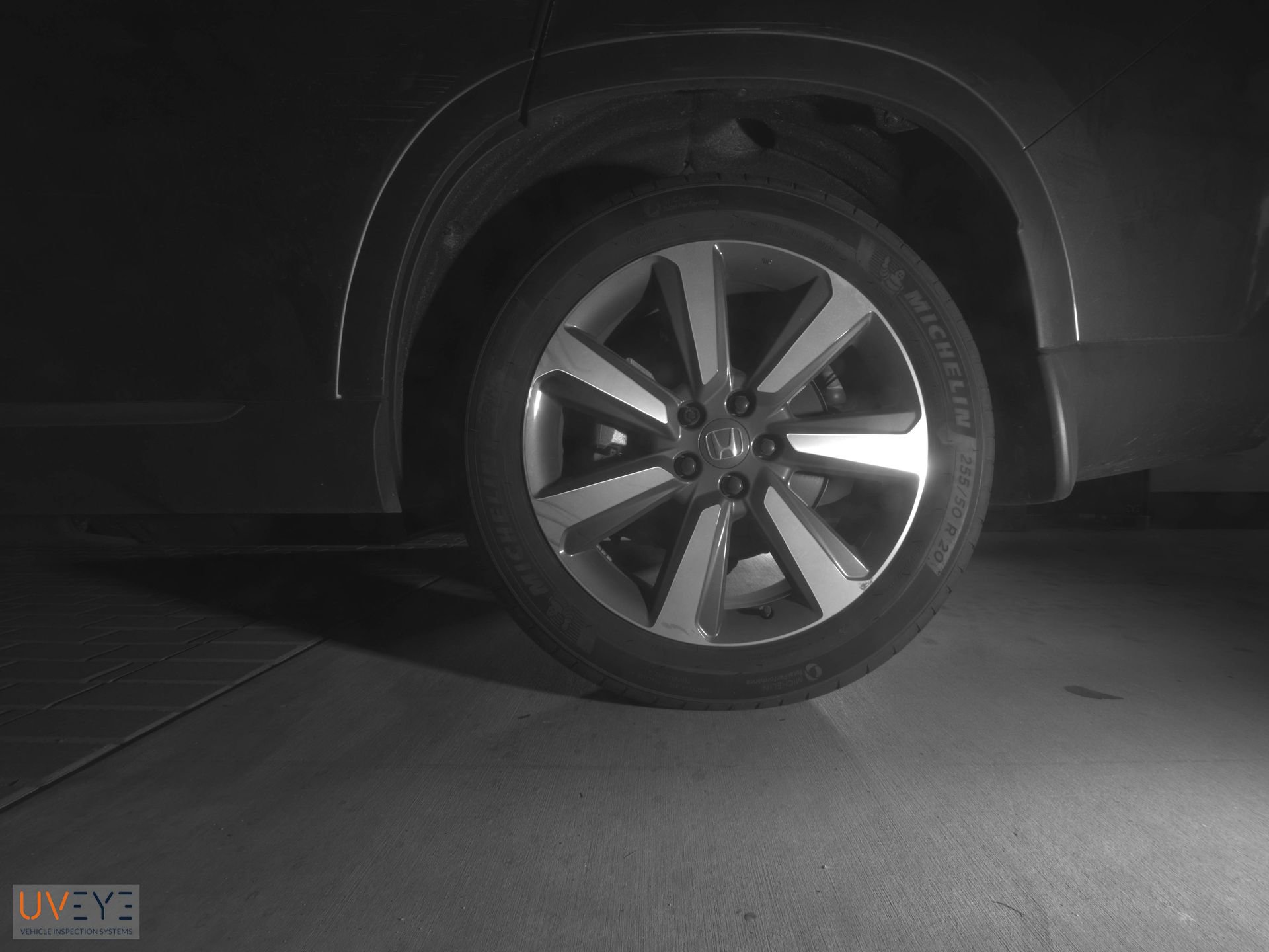 Used 2023 Honda Pilot Touring image 8