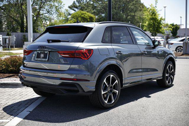 Certified 2025 Audi Q3 2.0T Premium Plus w/ Premium Plus Package AWD/4WD image 7
