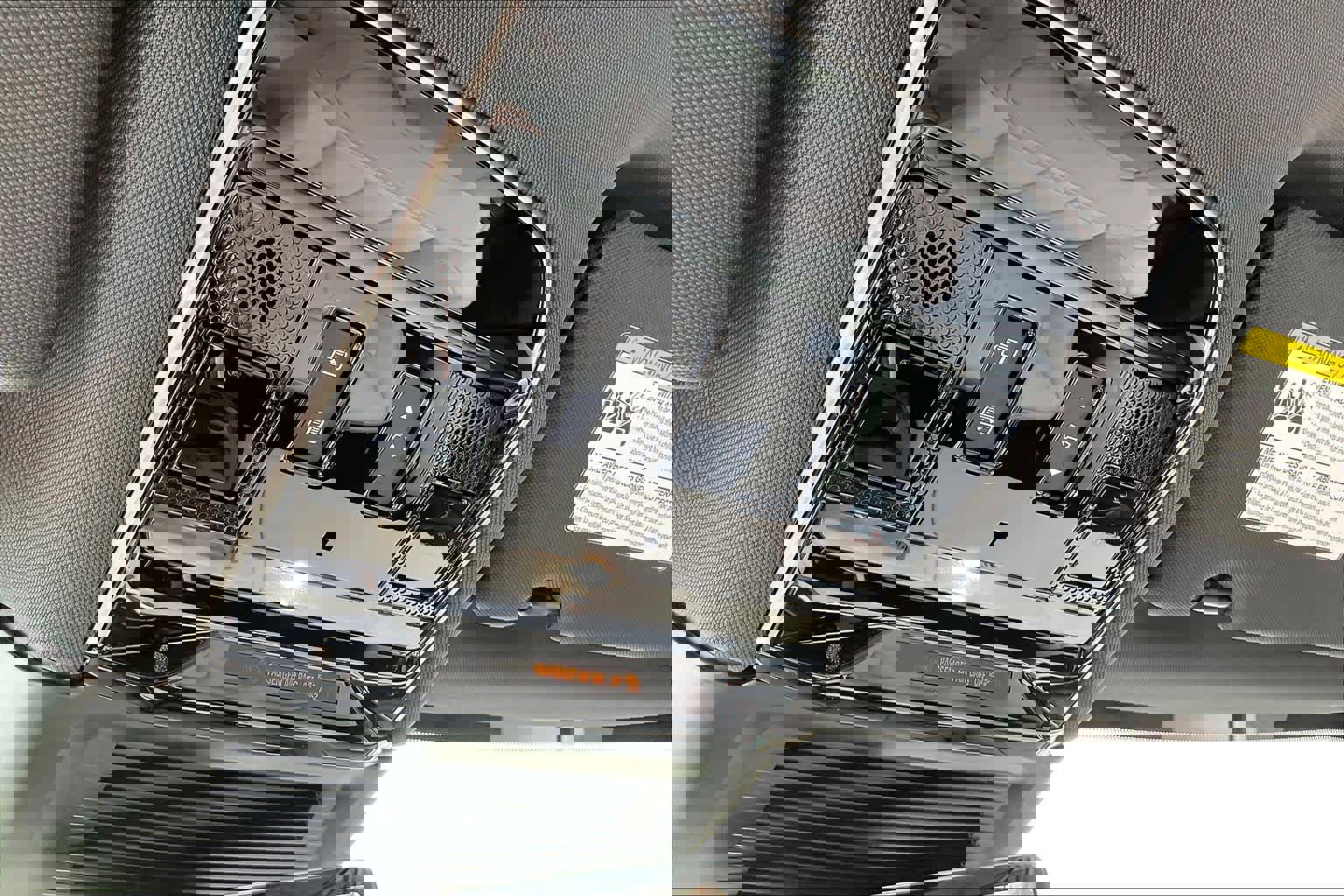 Used 2025 Land Rover Range Rover Sport SE image 38