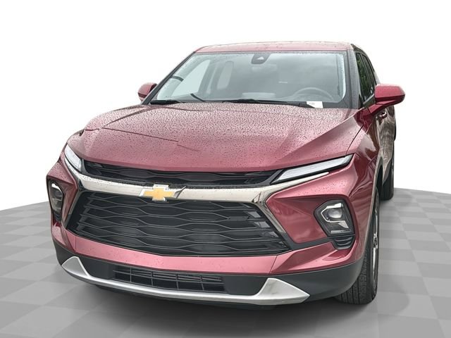 Certified 2025 Chevrolet Blazer LT AWD/4WD image 1