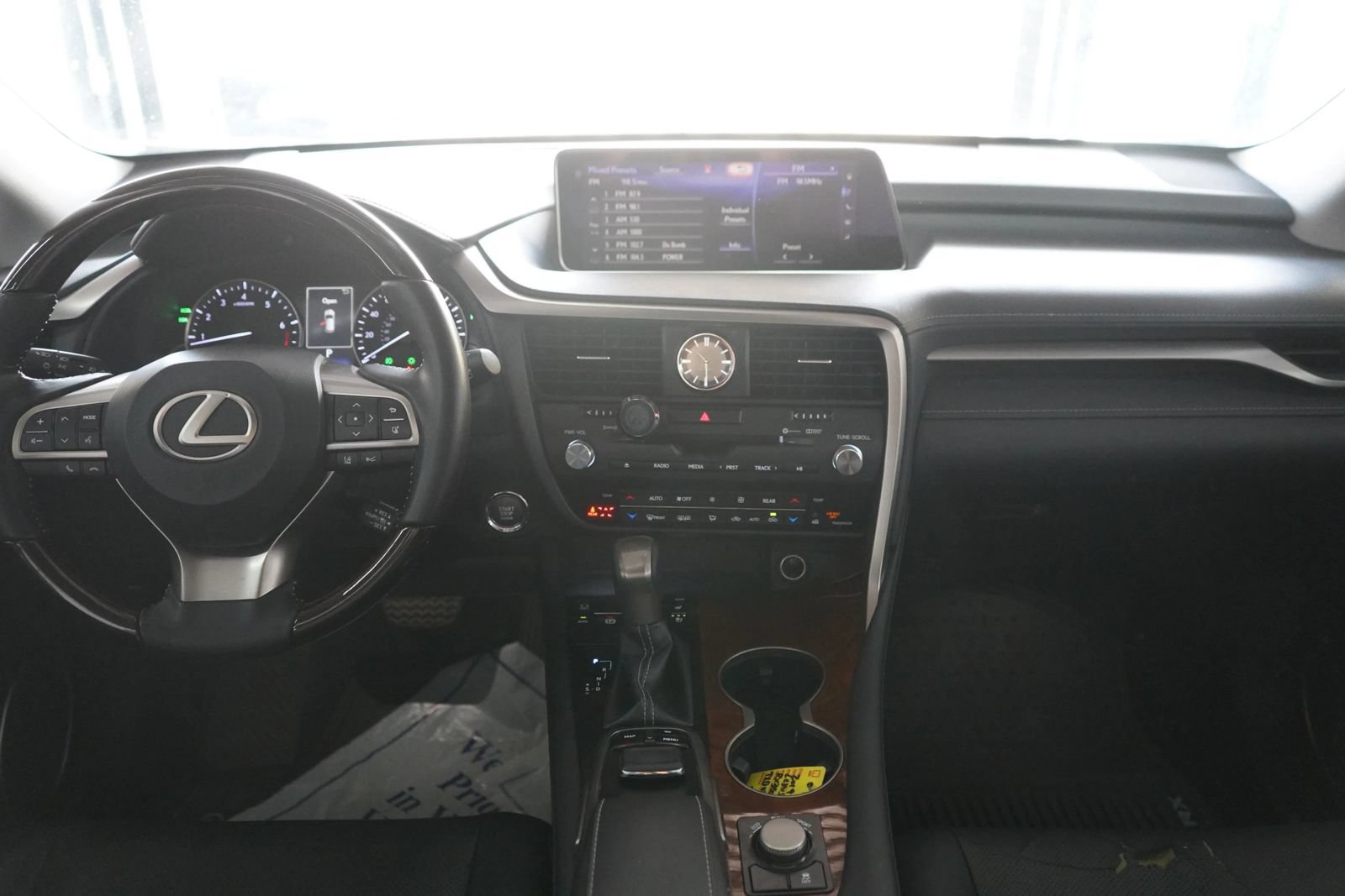 Used 2019 Lexus RX 350L FWD image 14