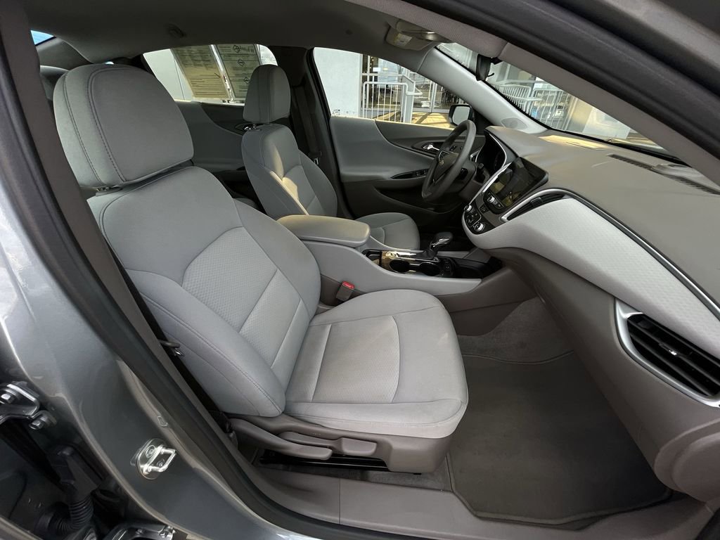 Used 2024 Chevrolet Malibu LS FWD image 26