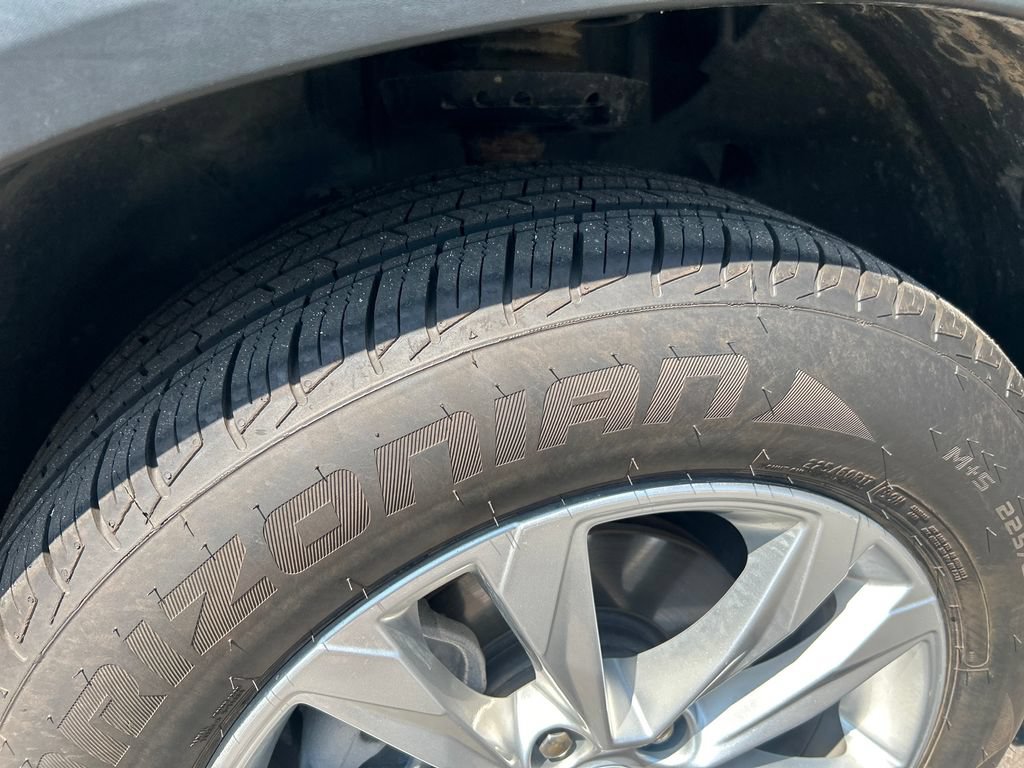 Used 2023 Chevrolet TrailBlazer LS AWD/4WD image 27
