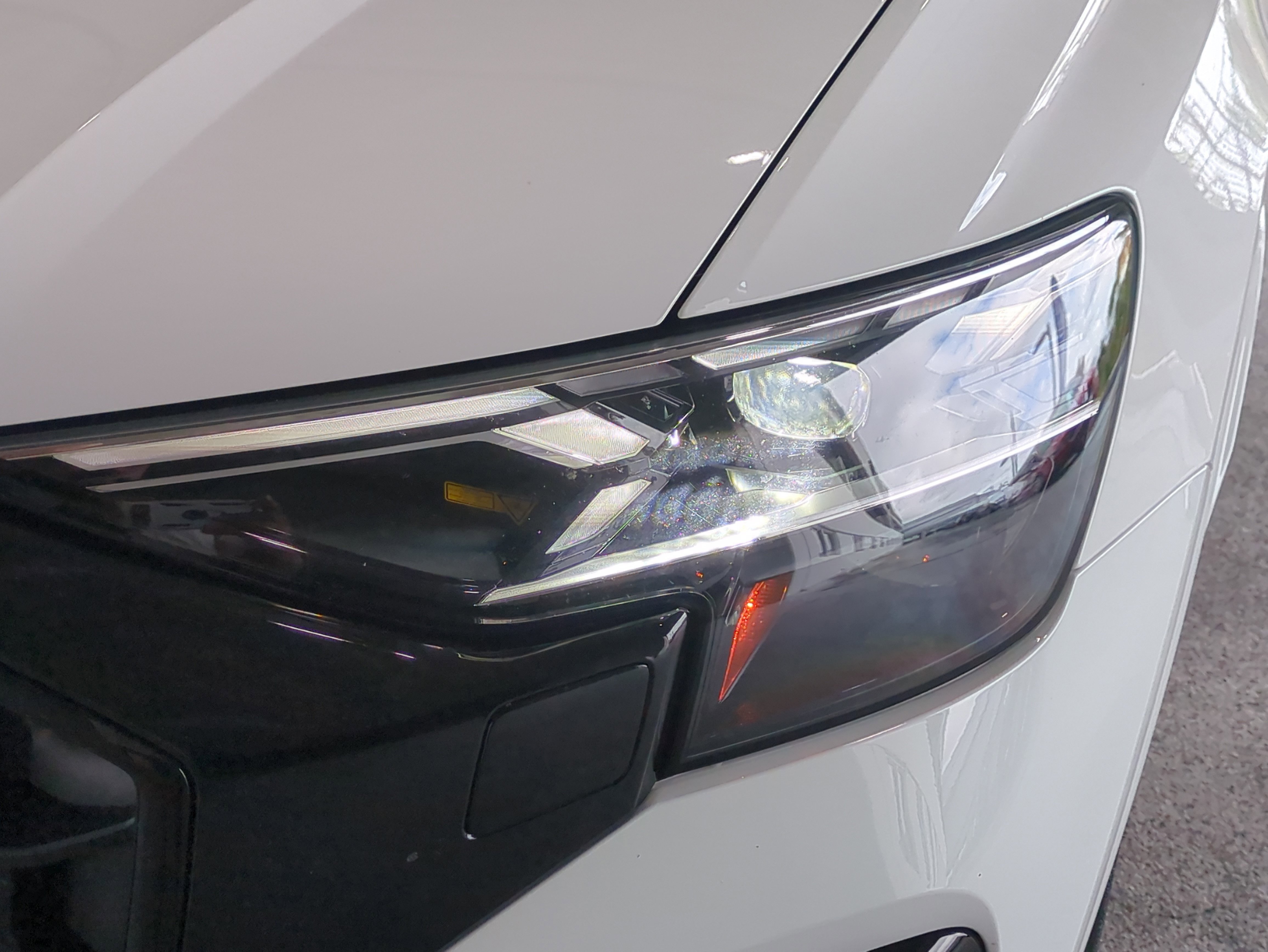 Used 2024 Audi SQ8 Prestige image 10