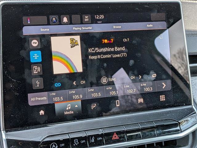 Used 2023 Jeep Compass Latitude w/ Sun and Sound Group image 10