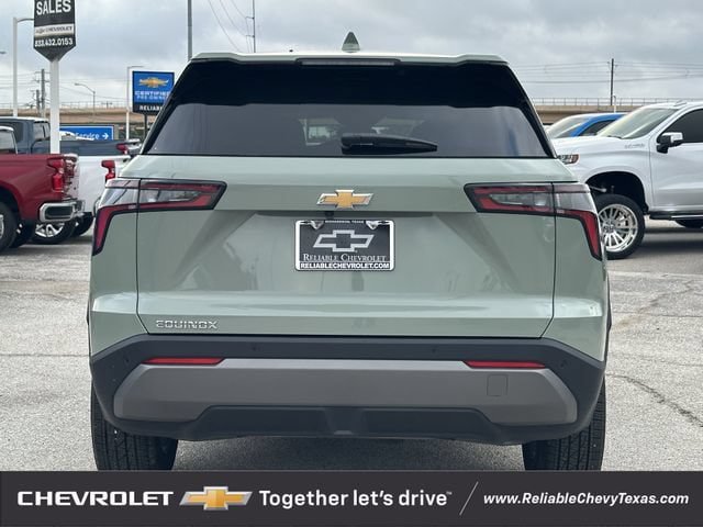 Used 2025 Chevrolet Equinox LT FWD image 5