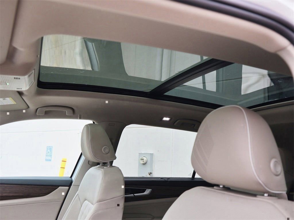 New 2026 Volkswagen Atlas SEL Premium R-Line image 13