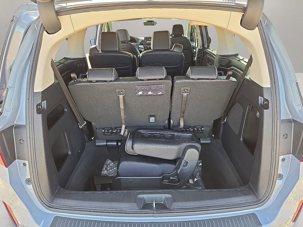 Used 2025 Honda Odyssey Touring image 15
