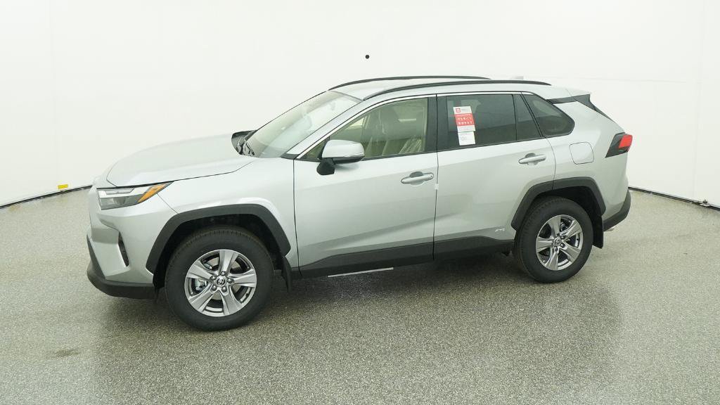 New 2025 Toyota RAV4 XLE AWD/4WD image 5