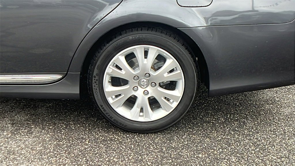 Used 2012 Toyota Avalon image 9