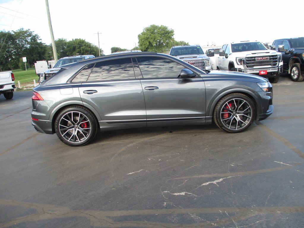 Used 2022 Audi Q8 Prestige image 4
