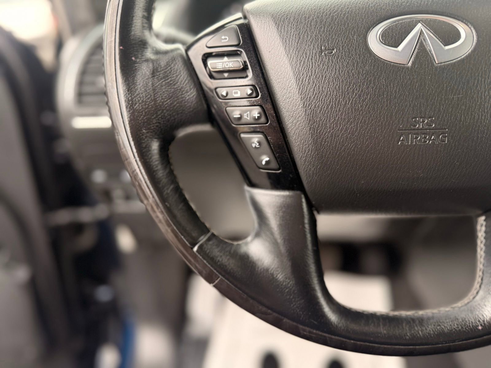 Used 2021 INFINITI QX80 Luxe image 19