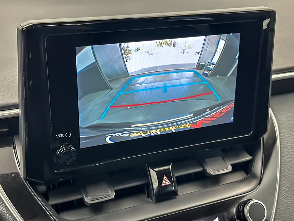 Used 2024 Toyota Corolla LE FWD image 17