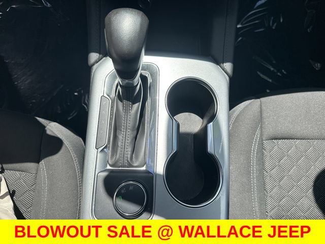 Used 2020 Chevrolet Blazer LT FWD image 12