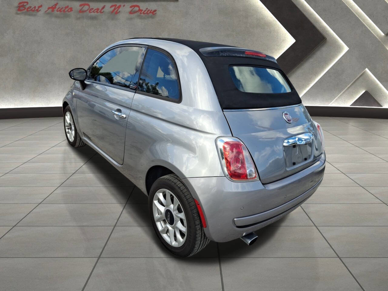 Used 2017 FIAT 500 Pop image 7