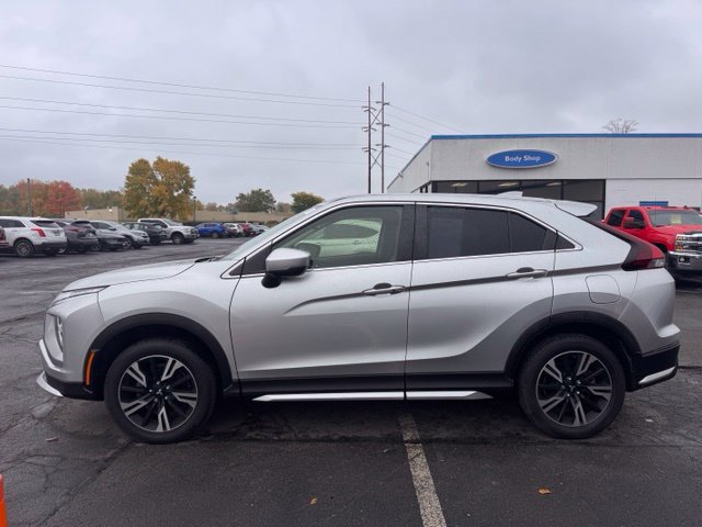 Used 2023 Mitsubishi Eclipse Cross SE AWD/4WD image 2