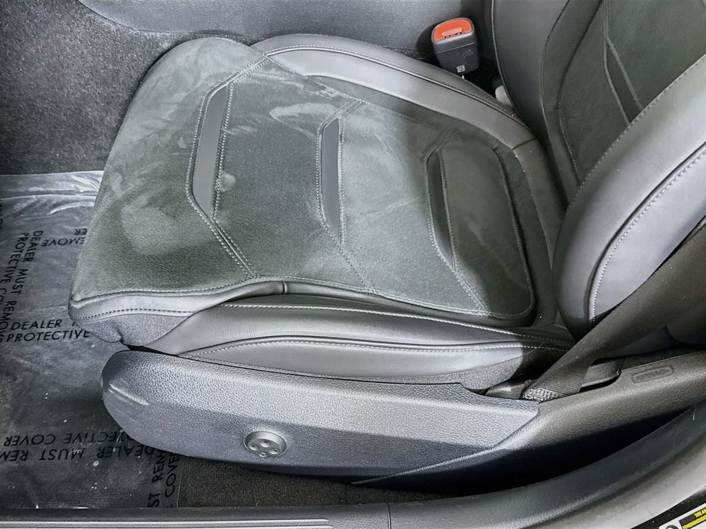 Used 2025 Mercedes-Benz C 36 AMG S w/ Pinnacle Trim Package image 20