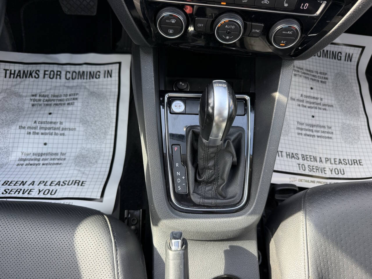 Used 2015 Volkswagen Jetta TDI SEL FWD image 30