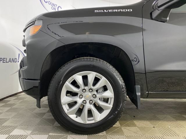 Used 2022 Chevrolet Silverado 1500 Custom image 28