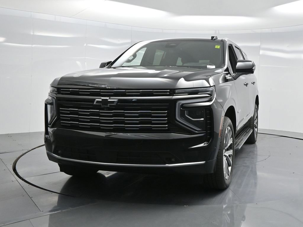Used 2025 Chevrolet Tahoe High Country image 2