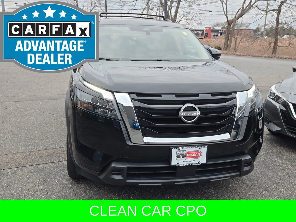 Certified 2023 Nissan Pathfinder SV w/ SV Premium Package image 4