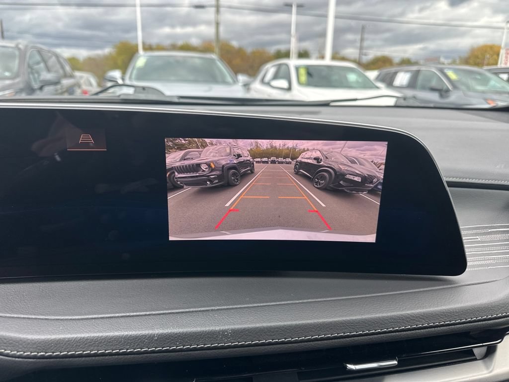 Used 2024 Cadillac XT4 Premium Luxury AWD/4WD image 26