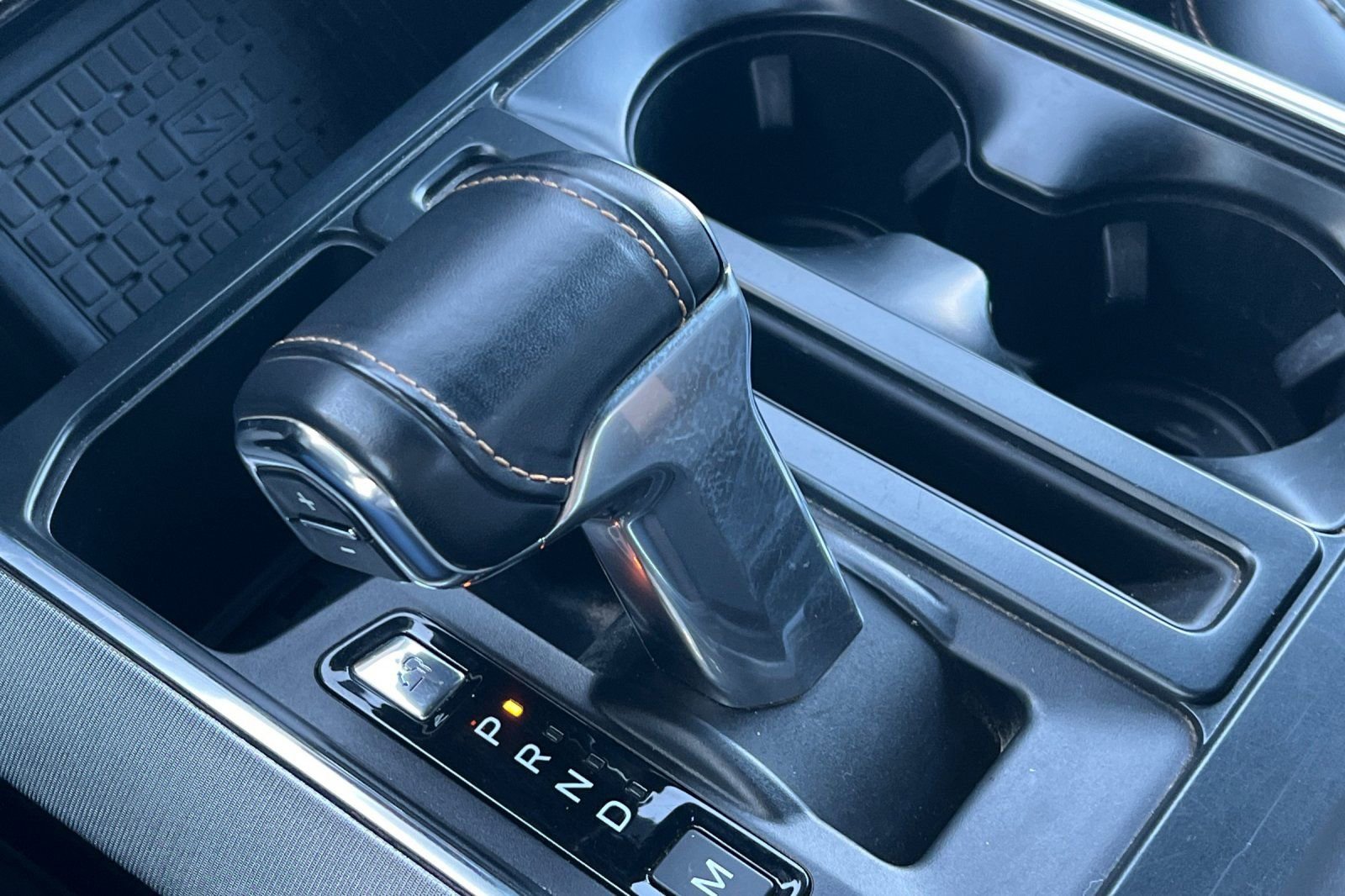 Used 2023 Ford F150 Platinum image 22
