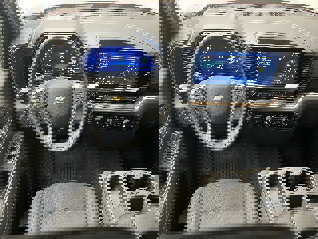 Used 2024 Chevrolet Silverado 1500 LT image 14