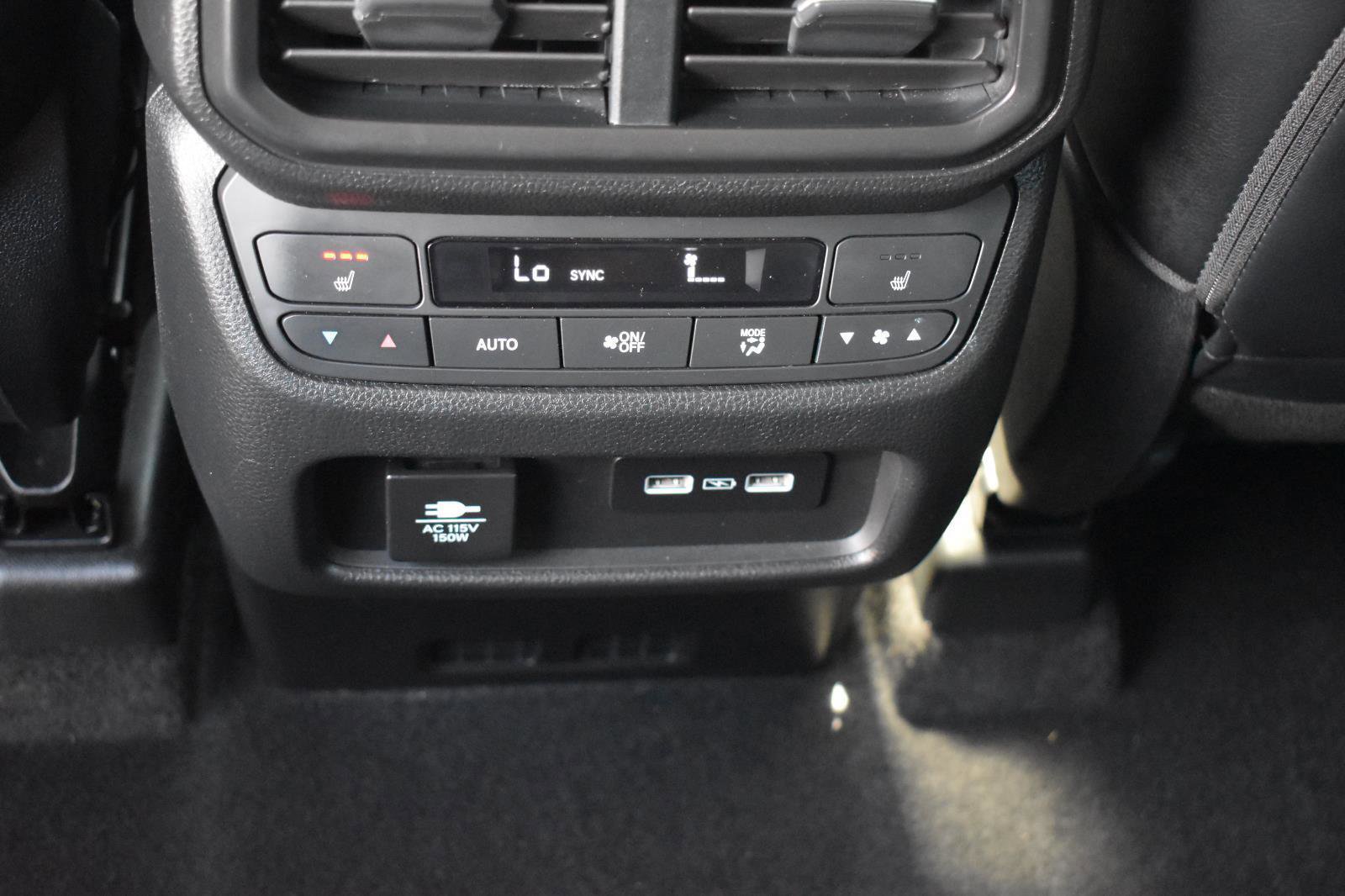 Used 2023 Honda Pilot Elite image 20