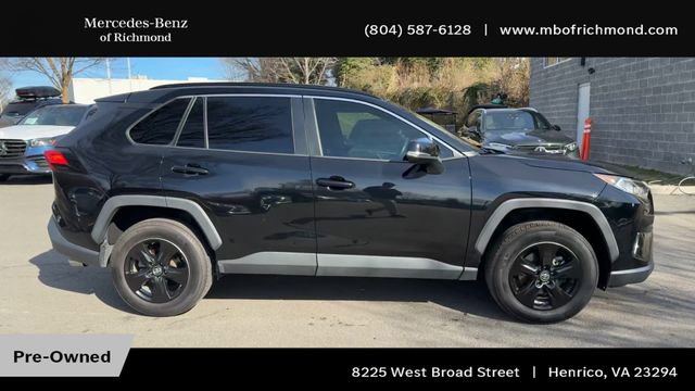 Used 2020 Toyota RAV4 XLE image 3