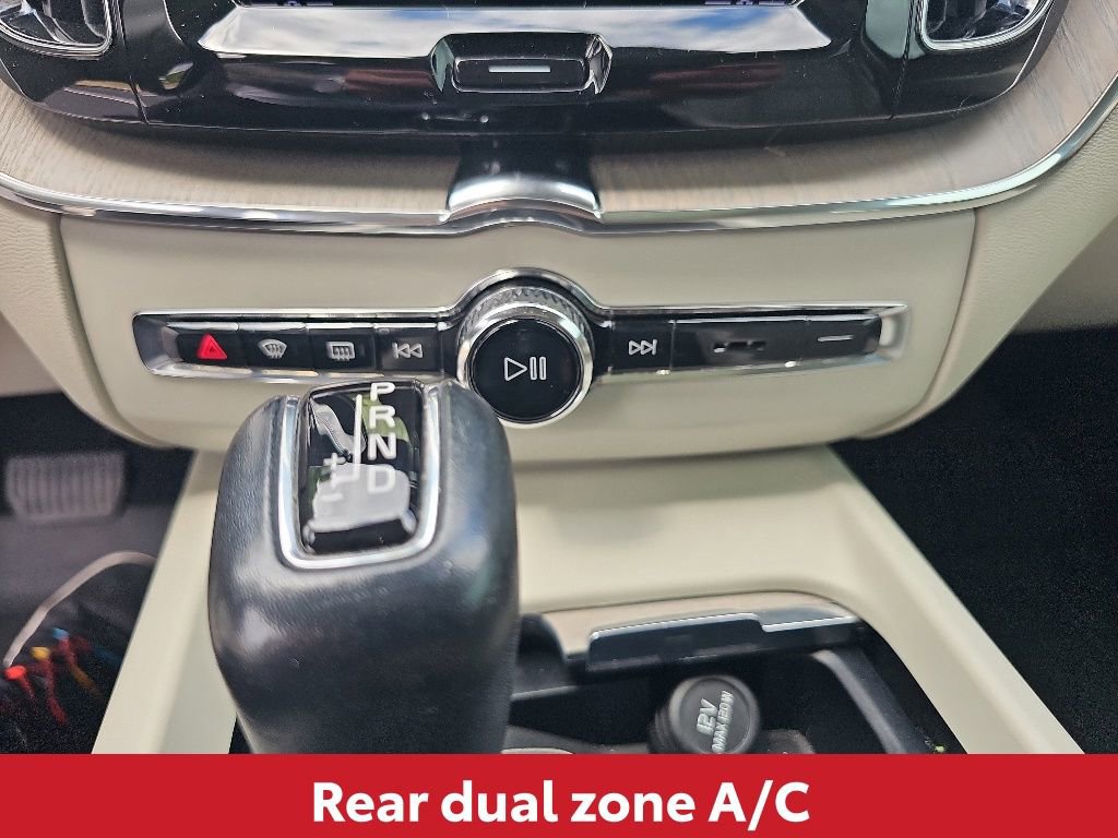 Used 2021 Volvo XC60 T5 Inscription w/ Advanced Package FWD image 13