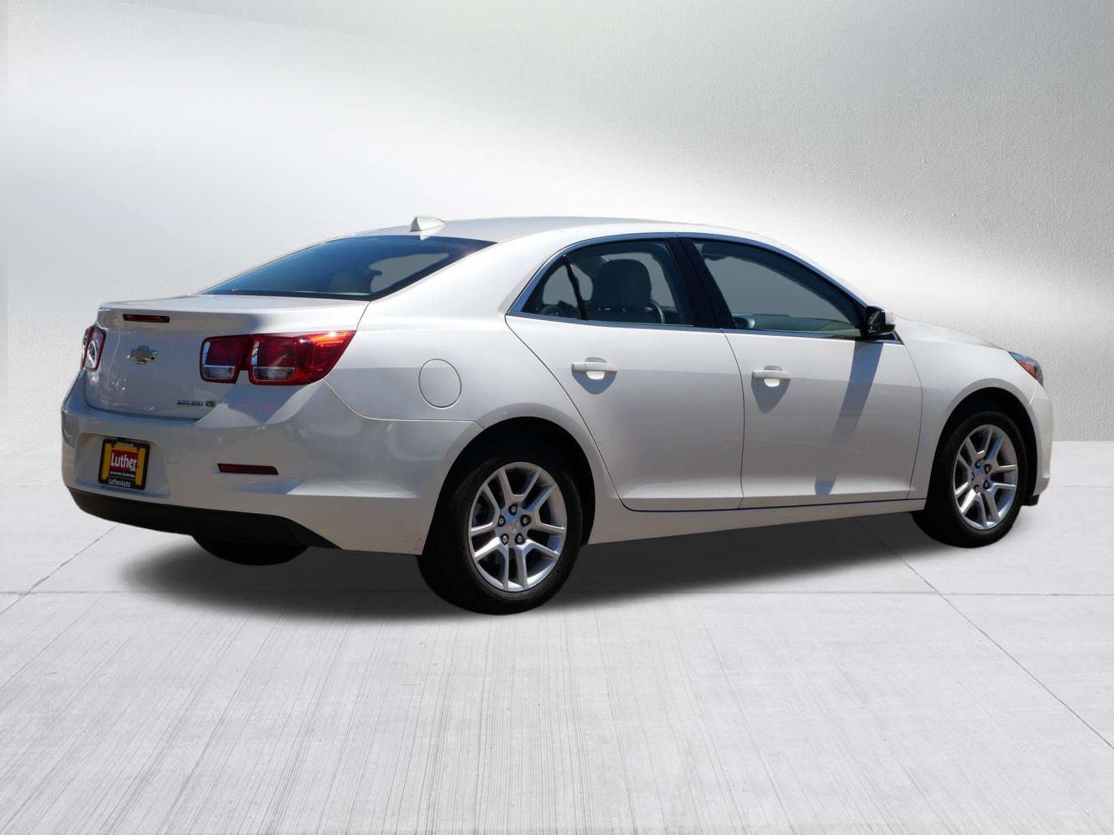 Used 2013 Chevrolet Malibu Eco w/ Leather Package FWD image 7