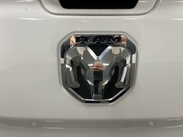 Used 2024 RAM 1500 Limited AWD/4WD image 32