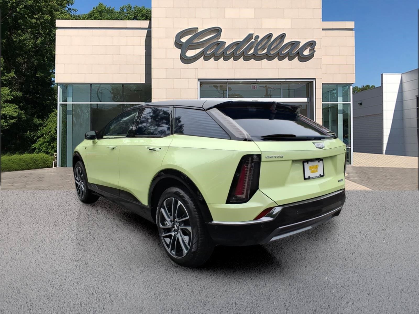 New 2027 Cadillac Optiq Sport w/ LPO, Floor Liner Package AWD/4WD image 3