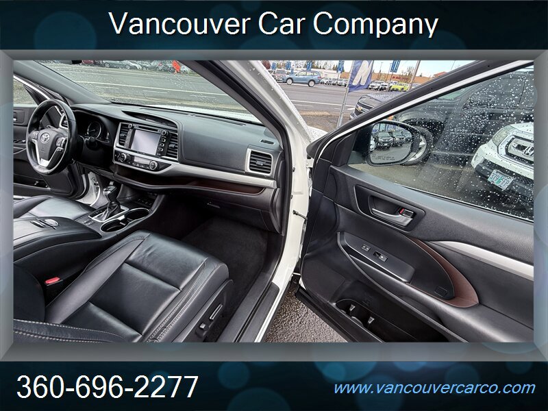 Used 2019 Toyota Highlander XLE AWD/4WD image 20